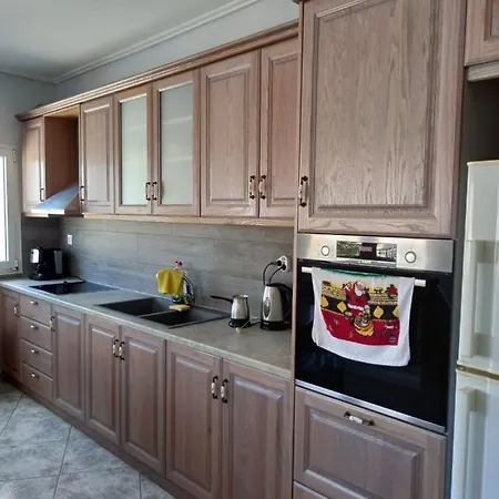 Flisvos House Apartment